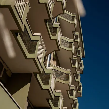 Metropol ホテル