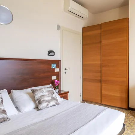 Metropol 3*